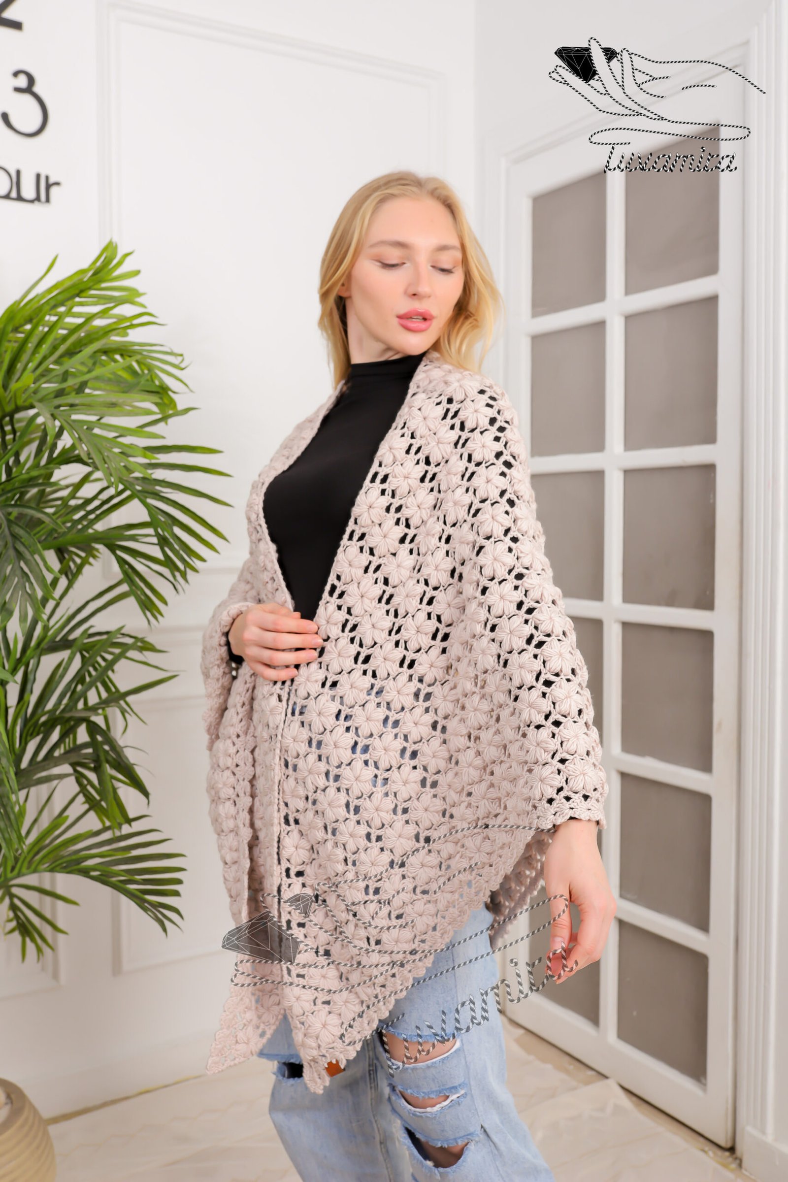 Winter Crochet shawl winter crochet triangle shawl